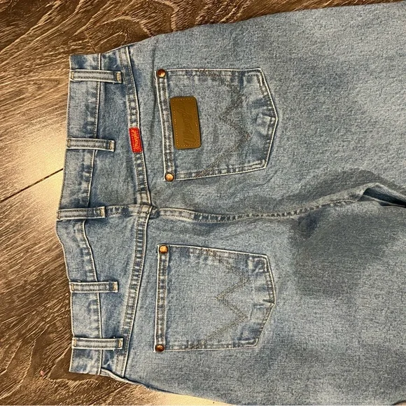 Wrangler cowboy cut jeans - Picture 3 of 4